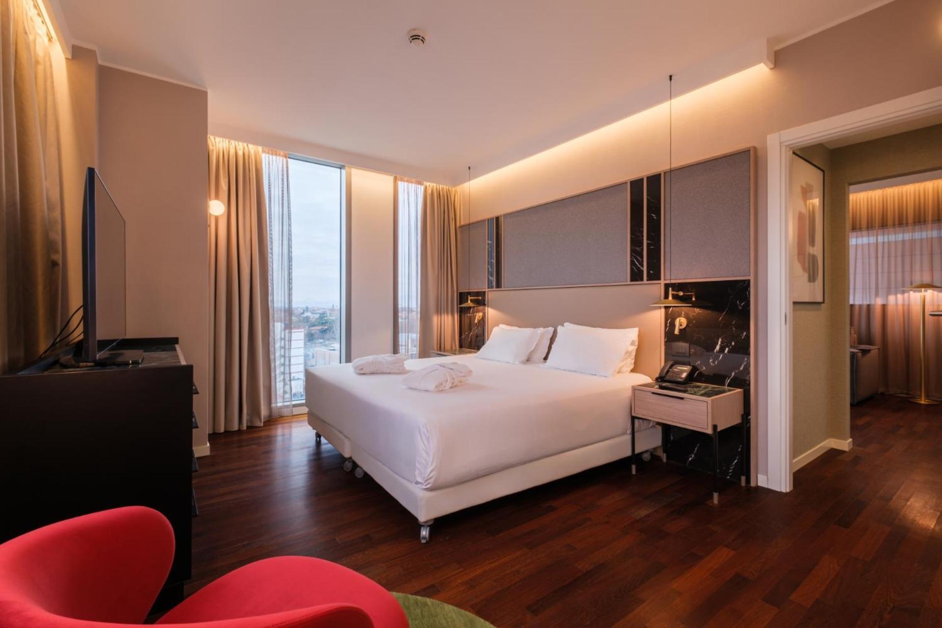 Sky Suite